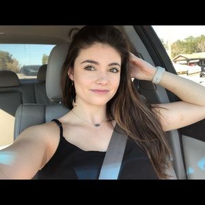 Meet your Posher, Ashleigh